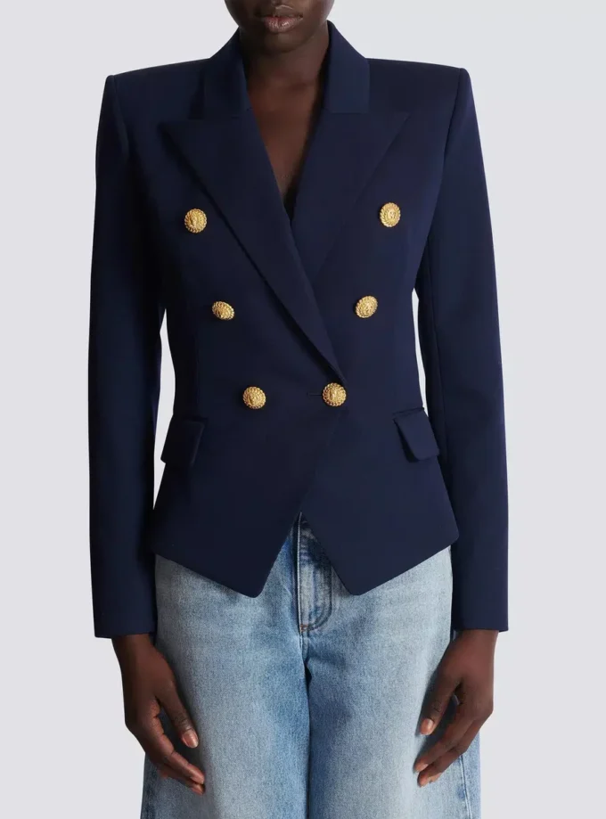Fitted wool 6-buttons jacket