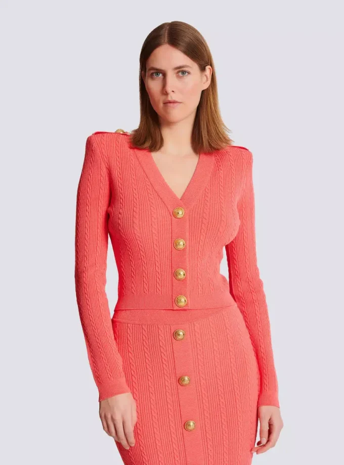 Long-sleeved cable-knit cardigan