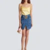 Short denim skirt with belt