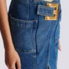Short denim skirt with belt