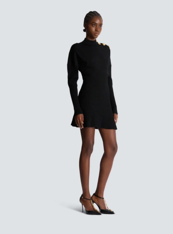Short flared knit dress