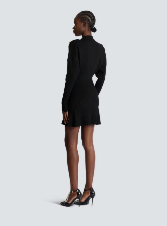 Short flared knit dress