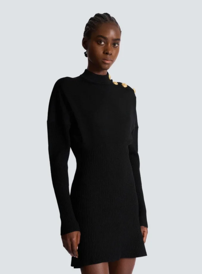 Short flared knit dress