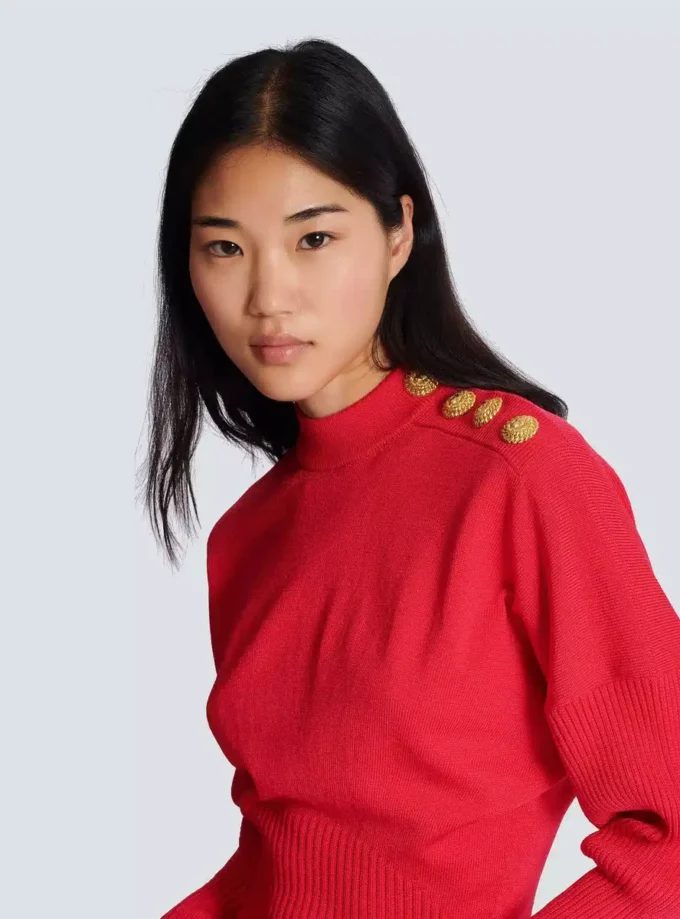 Short flared knit dress