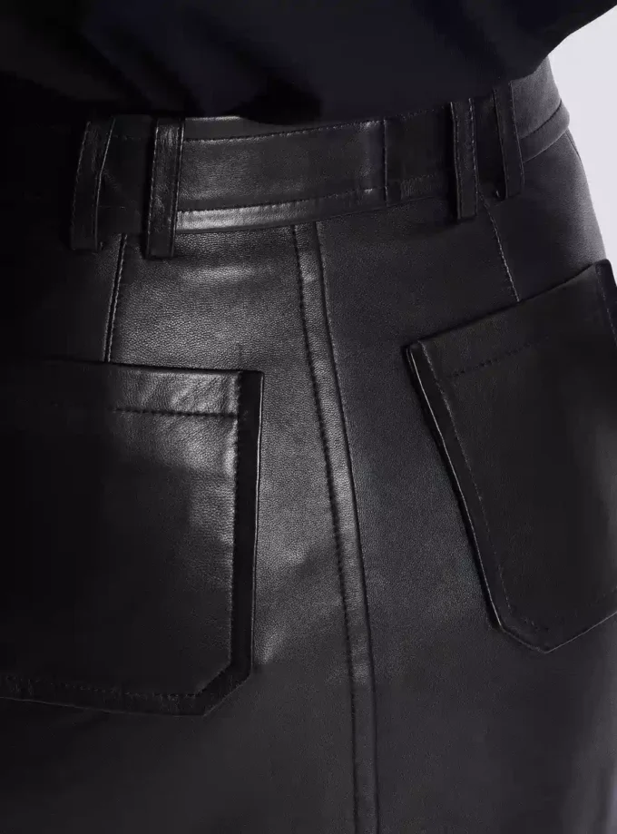 Short lambskin skirt