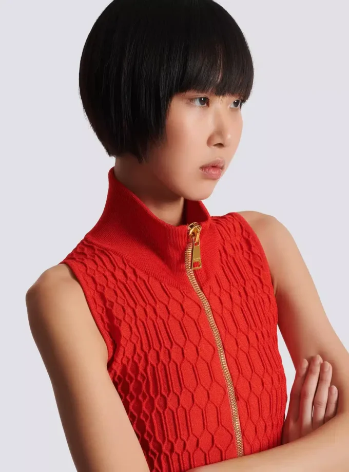 Sleeveless crocodile-knit top