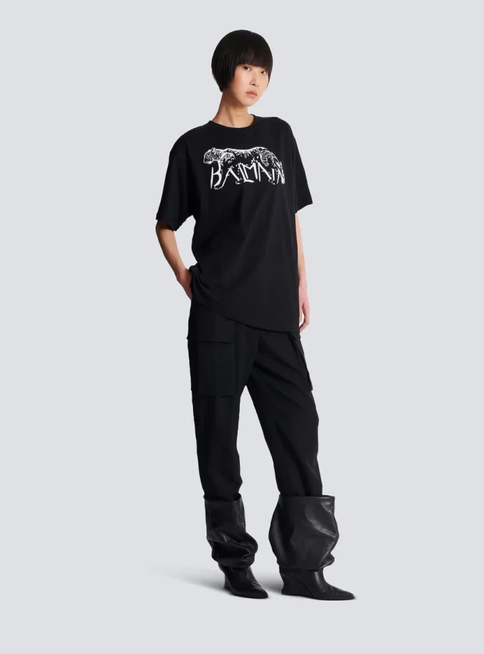 T-shirt with leopard print