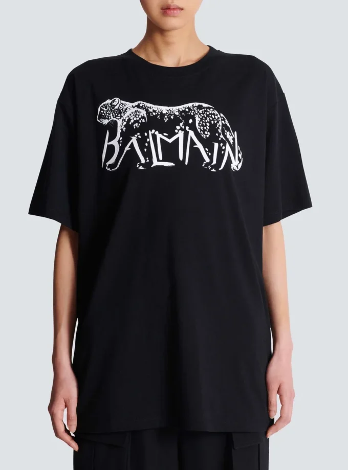 T-shirt with leopard print
